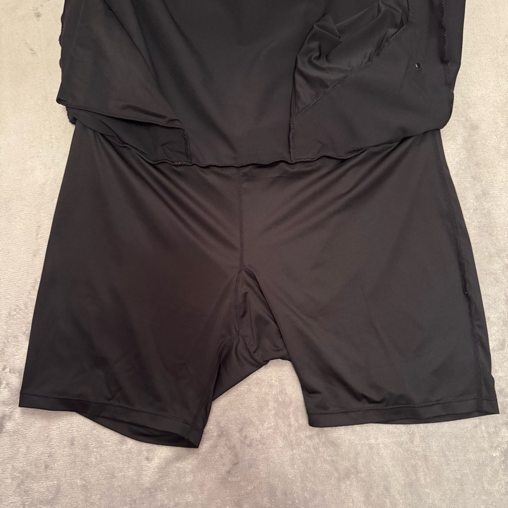 TAIL Tennis Golf Pleated Black Skort Women’s Size 10 - Picture 9 of 13